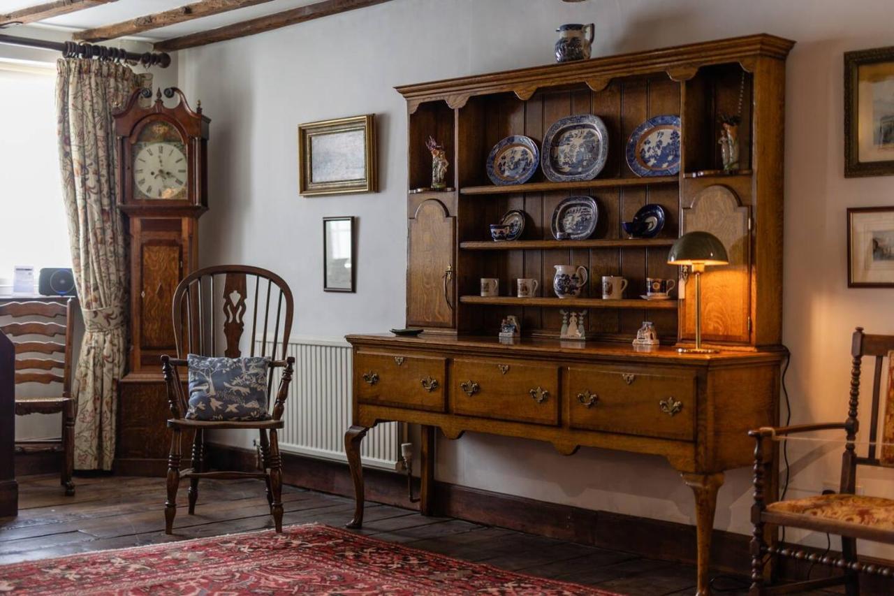Pass The Keys Magical Period House In The Heart Of *