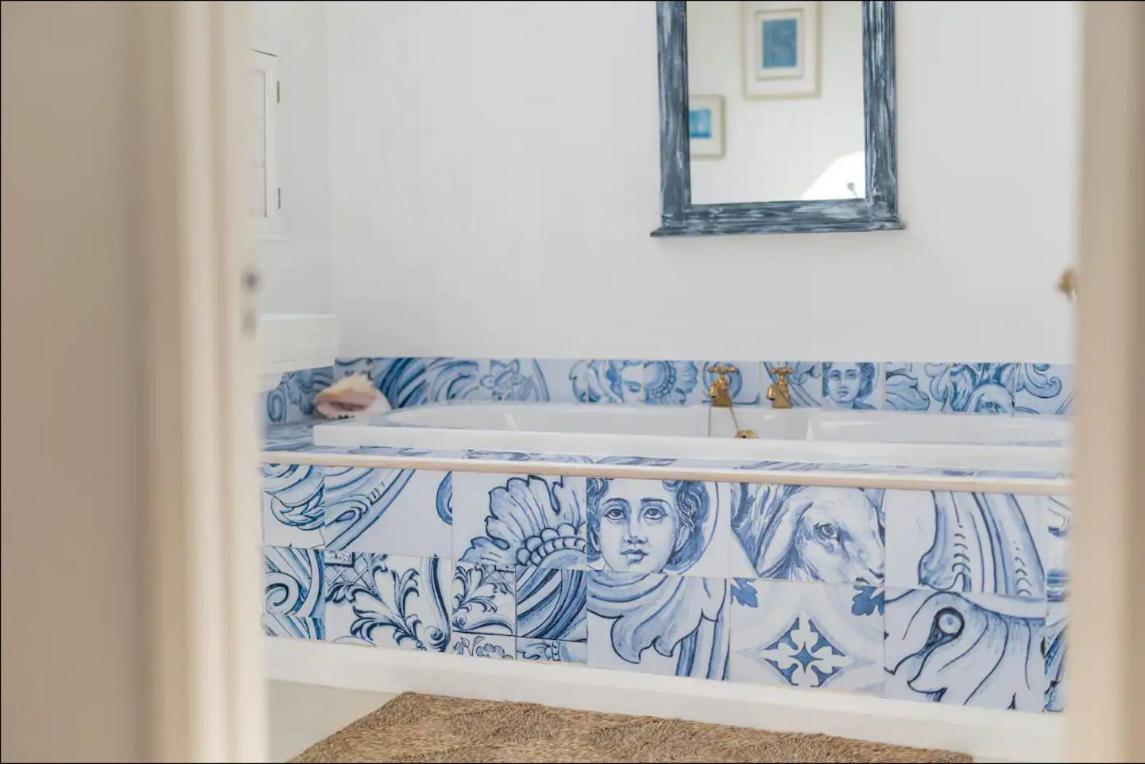 Holiday home Pass The Keys Magical Period House In The Heart Of *