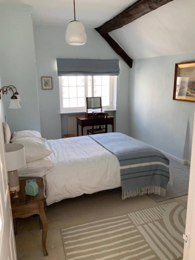 Pass The Keys Magical Period House In The Heart Of *